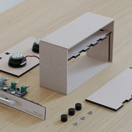 laydown image of R3 DIY Bluetooth Speaker