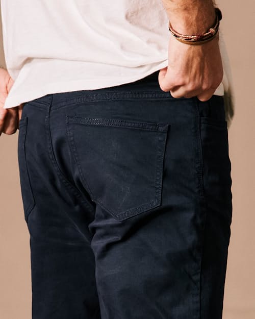 on model image of 365 Pant - HB Athletic Tapered