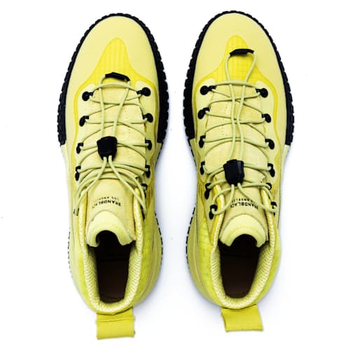 laydown image of Sansin Evo Hiking Sneaker