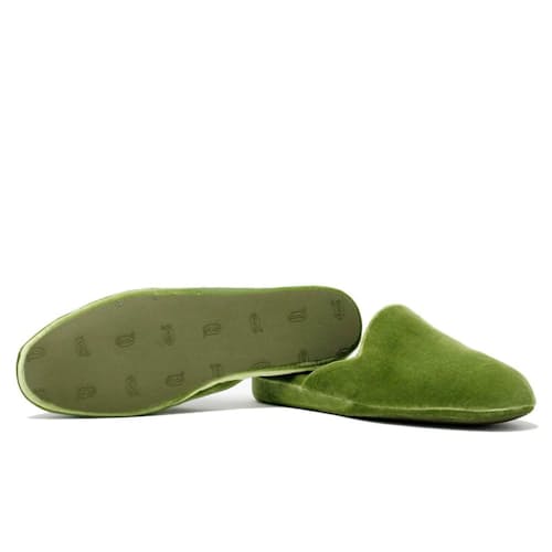 laydown image of Velvet Slipper