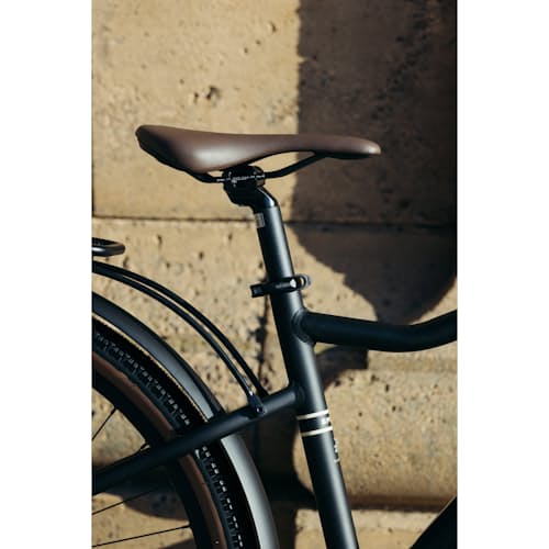 laydown image of Bluejay Sport Electric Bike