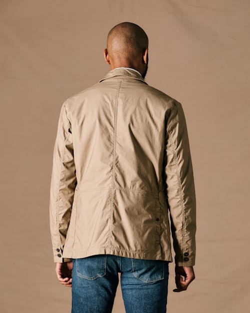 on model image of Flyweight Flex Blazer