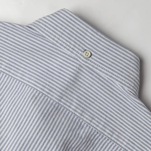 lifestyle image of The Jack Everyday Slim Oxford Shirt