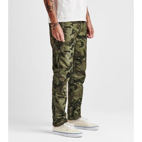 lifestyle image of Layover 2.0 Travel Pant