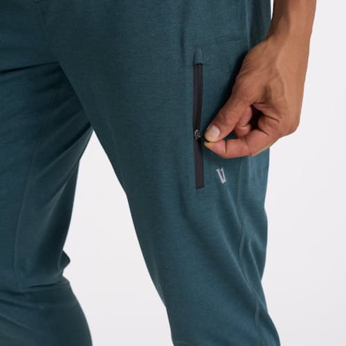 lifestyle image of Sunday Performance Jogger
