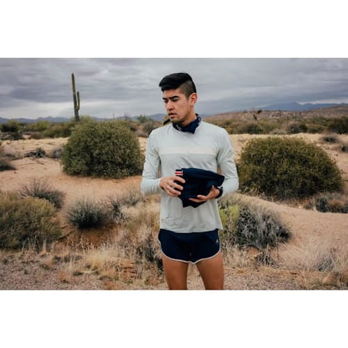 lifestyle image of Twilight Distance Split Shorts - 3"