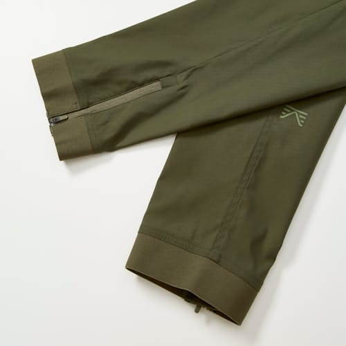 laydown detail image of Brise Schoeller Pant