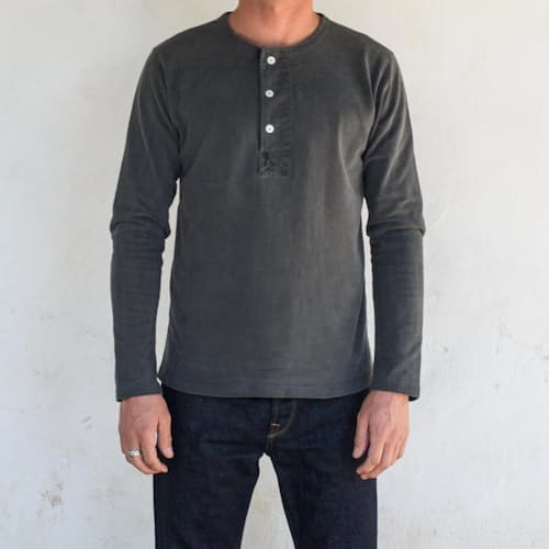 on model image of American Heavyweight Knit Henley