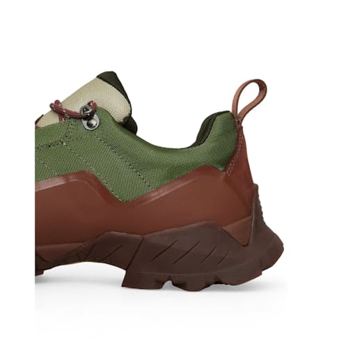 laydown image of Katharina Hiking Sneaker