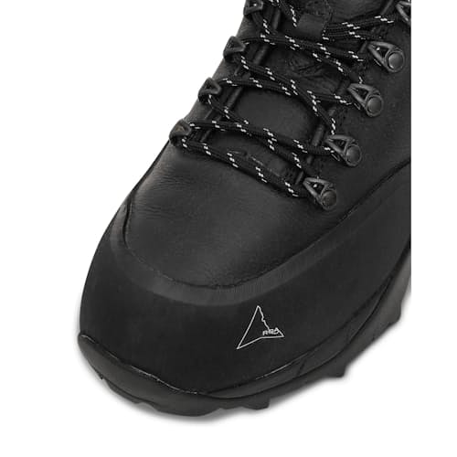 laydown image of Andreas Boot