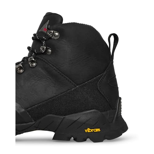 laydown image of Andreas Boot