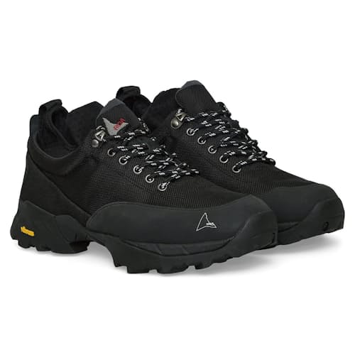 laydown image of Neal Sneaker