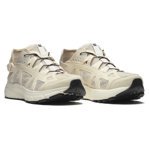 laydown image of Techsonic Sneaker
