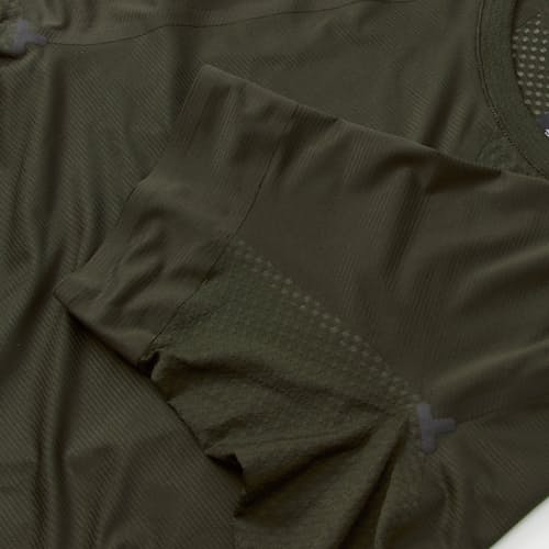 laydown detail image of Elite RCD Performance T-Shirt