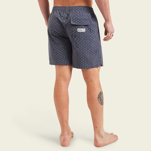 on model image of Deep Set Swim Trunk - 7"