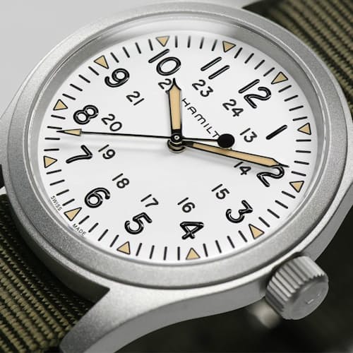 lifestyle image of Khaki Field Mechanical 38mm Watch H69439411