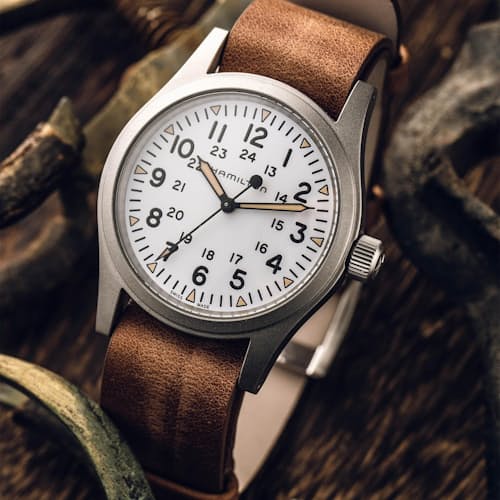 lifestyle image of Khaki Field Mechanical 38mm Watch H69439511