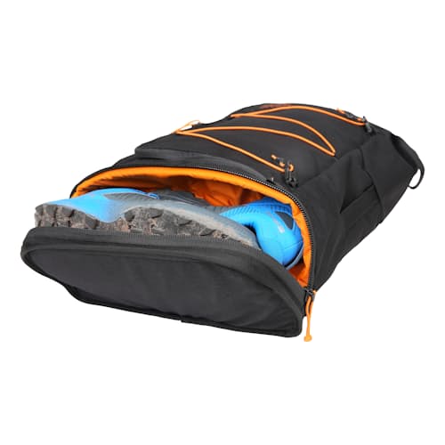 laydown image of Superset Gym Bag - 30L