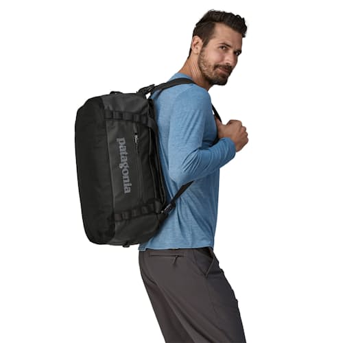 on model image of Black Hole Duffel Bag - 40L