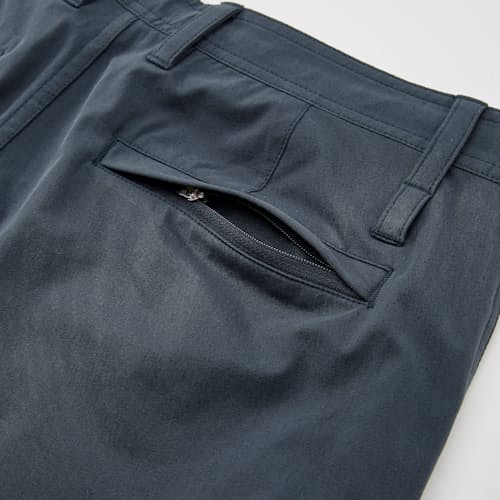 laydown detail image of Equator Cargo Hybrid Short - 7"