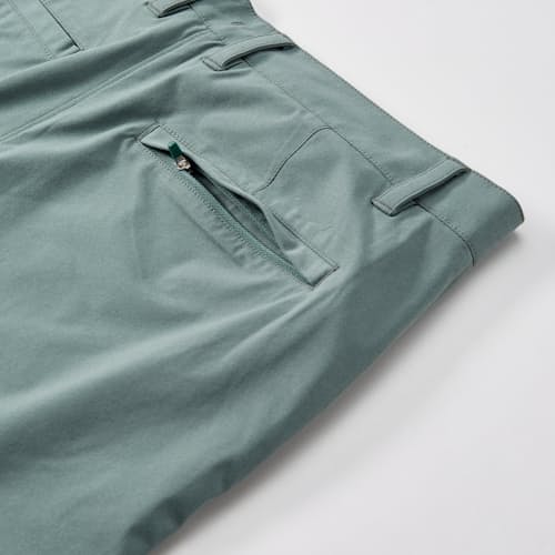 laydown detail image of Equator Hybrid Short - 7"