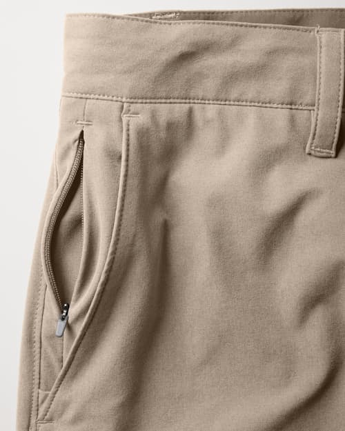 laydown detail image of Equator Hybrid Short - 7"