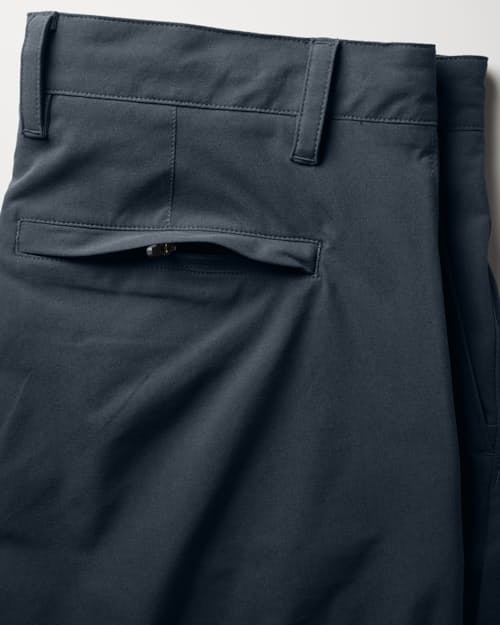 laydown detail image of Equator Hybrid Short - 7"