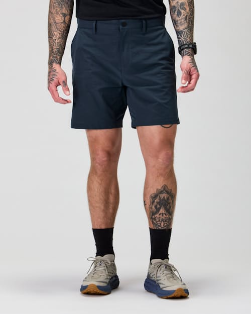 Keith is 6’0’’, 180 lbs, and wearing size 33