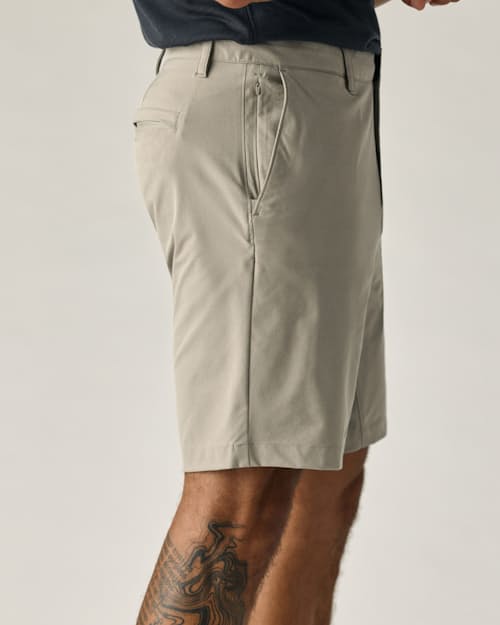 on model image of Equator Hybrid Short - 9"