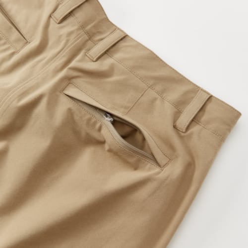 laydown detail image of Equator Hybrid Short - 9"