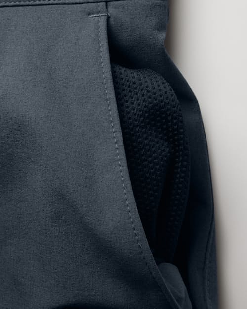 laydown detail image of Equator Hybrid Short - 9"