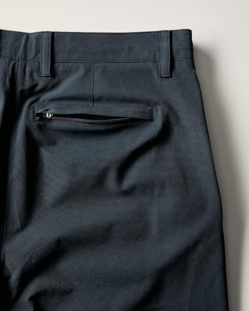 laydown detail image of Equator Hybrid Short - 9"