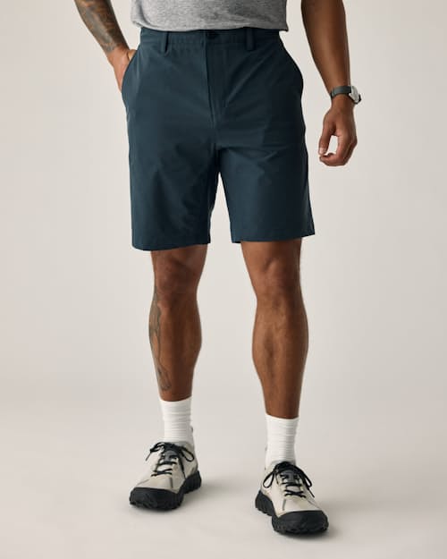 lifestyle image of Equator Hybrid Short - 9"