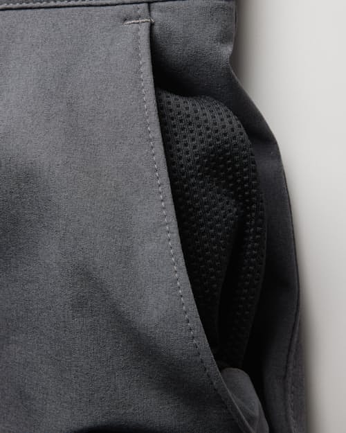 laydown detail image of Equator Hybrid Short - 9"