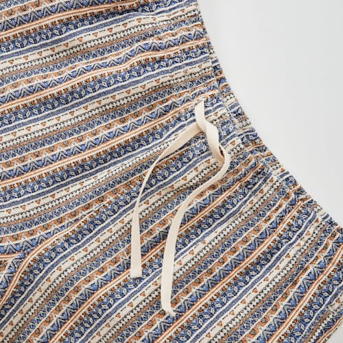 laydown detail image of Jacquard Jam Short - 7.5"