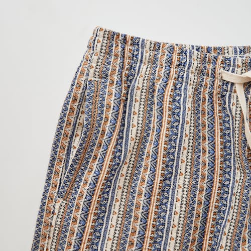 laydown detail image of Jacquard Jam Short - 7.5"