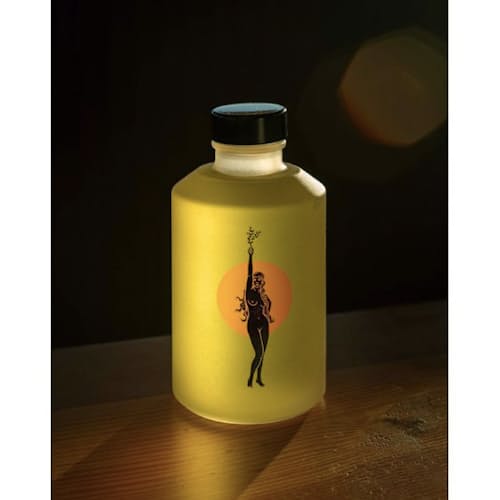 lifestyle image of Hinoki Body Oil