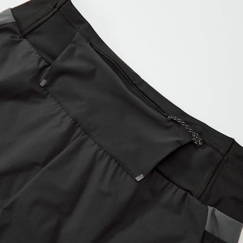laydown detail image of Ultra Trail Short