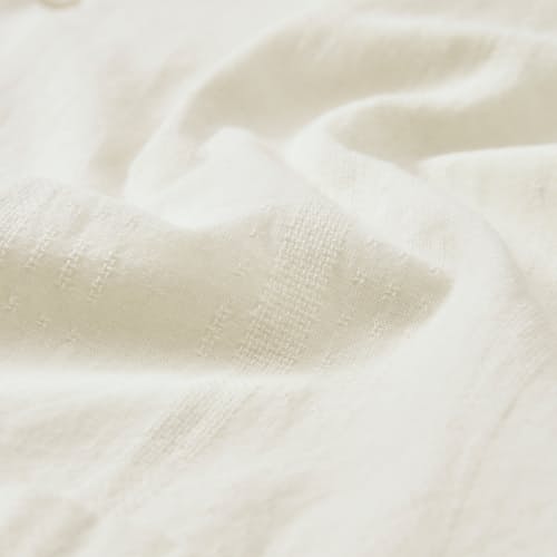 laydown detail image of Linen Blend Yarn-Dyed Dobby Shirt