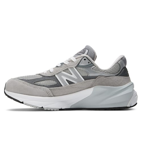 laydown image of Made in USA 990v6 Sneaker