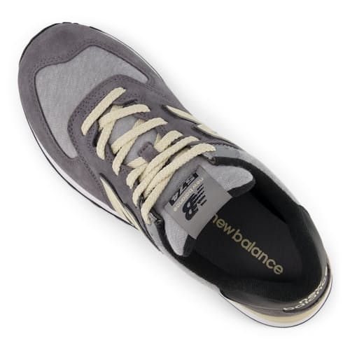 laydown image of 574 Trainer Sneaker