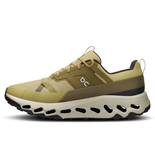 laydown image of Cloudhorizon Hiking Sneaker