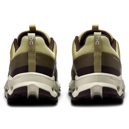 laydown image of Cloudhorizon Hiking Sneaker