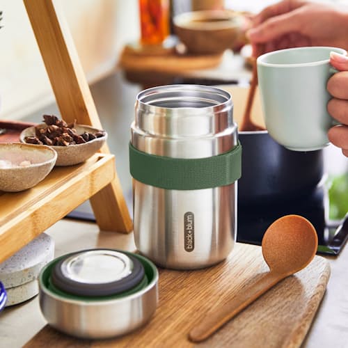 lifestyle image of Food Flask