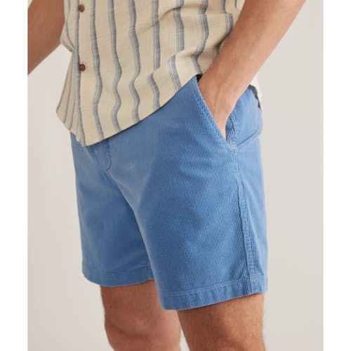 on model image of Saturday Cord Short - 6"