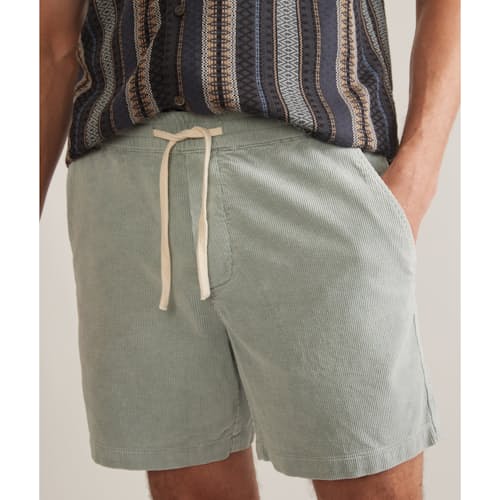 on model image of Saturday Cord Short - 6"