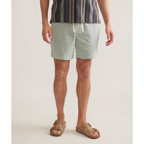 on model image of Saturday Cord Short - 6"