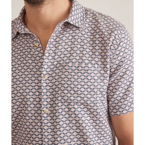 on model image of Classic Stretch Selvage Short Sleeve Shirt