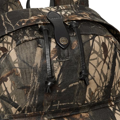 laydown detail image of Journeyman Rugged Twill Backpack - 23L
