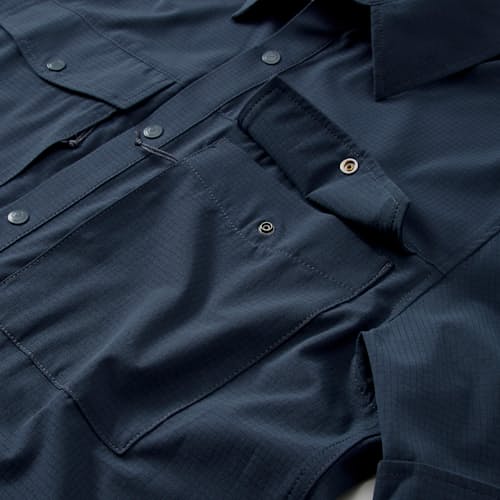 laydown detail image of Abisko Trekking Short Sleeve Shirt